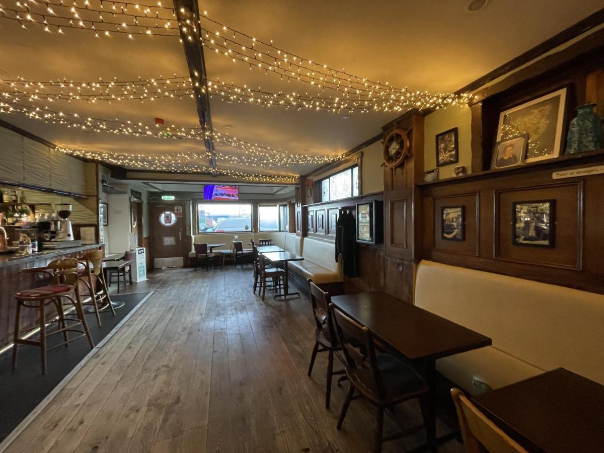 The Ferry Inn Thurso Extérieur photo